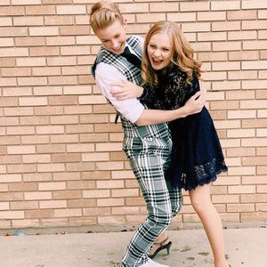 Meet your Posher, Martan